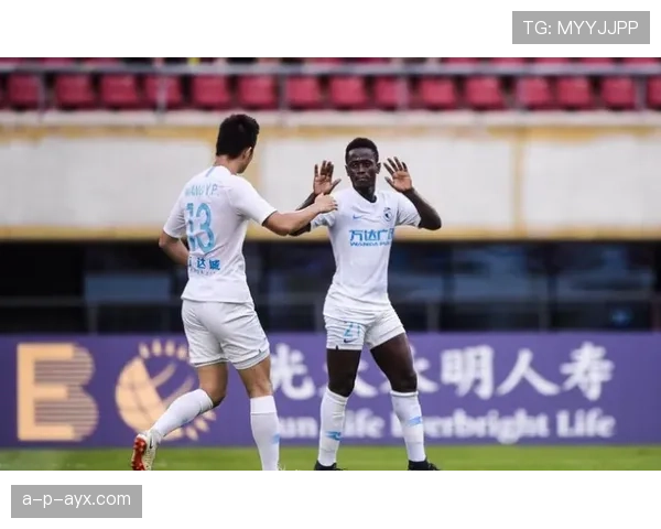 博阿滕重返赛场助球队状态回升，争冠前景引关注