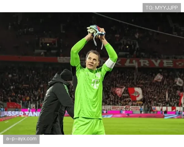 德甲多冠门神:诺伊尔的冠军履历 德甲多冠门神:诺伊尔的冠军履历